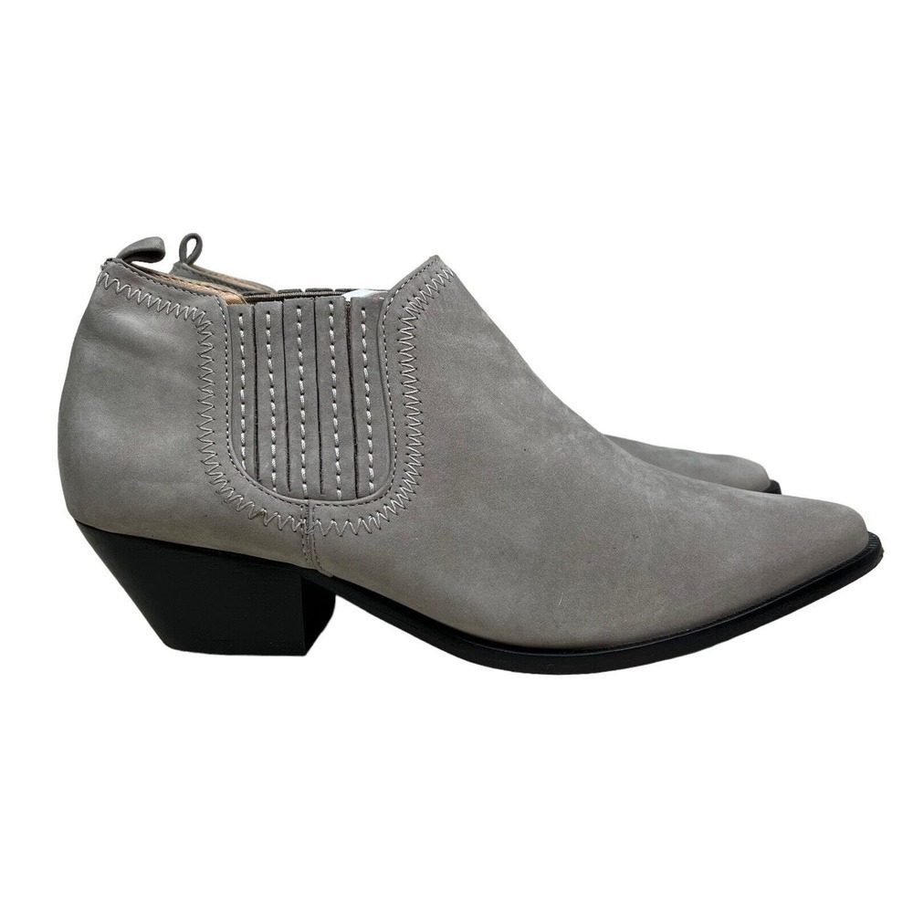 Schutz Jaqueline Booties Ankle Gray Suede Pull Up Cuban Heel‎ Women Size 8.5 B